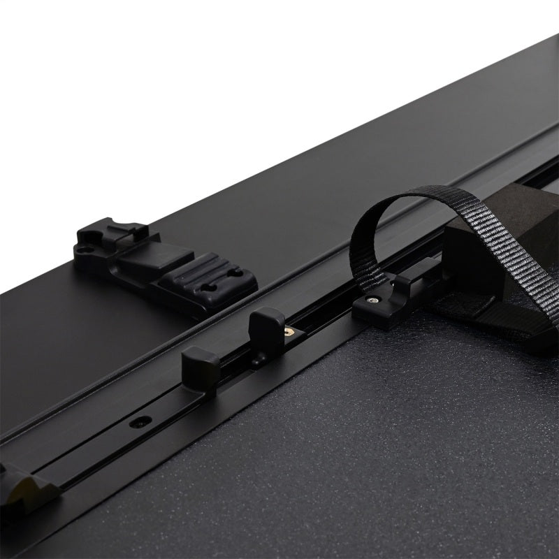 15-25 Ford F-150 Westin 19-46365 6.5ft. Bed Hard Tri-Fold Tonneau Cover - Black