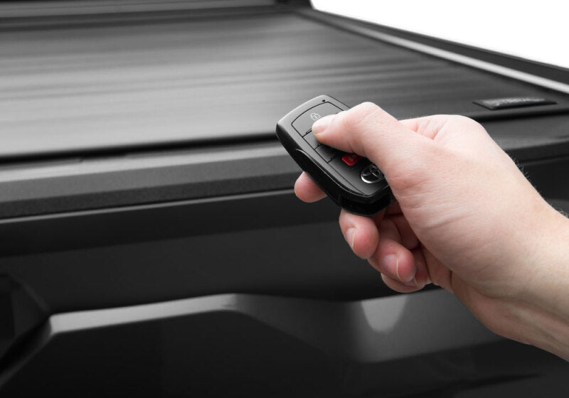 2024 Ford Ranger (5ft Bed) Retrax EQ0338 EQ Electric Retractable Tonneau Cover w/ T-Slot Rails